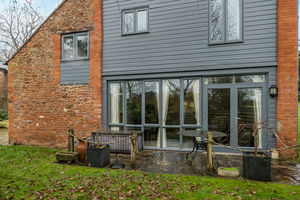 Photo 20- click for photo gallery